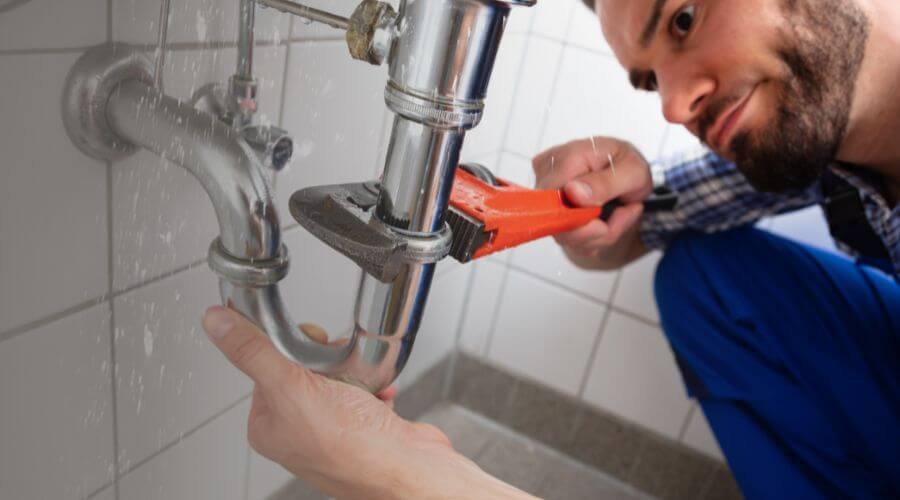 Professional same day plumber services in Homestead, IA
